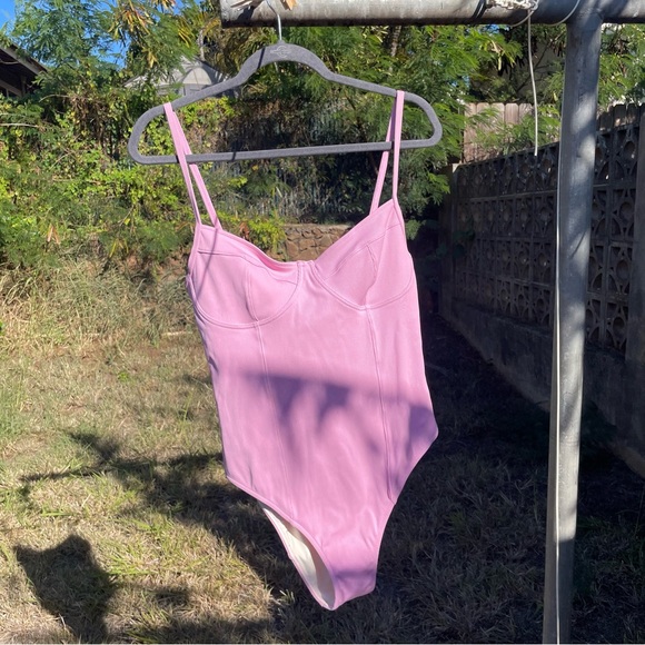 Zulu & Zephyr Ribbed One Piece // Sea Pink // US 12 - Picture 6 of 9